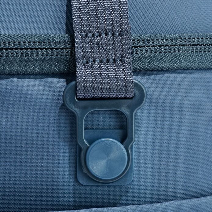 carryouttm-soft-cooler-30-l-r2 250815_hydro_cooler_details_14852_2_5.jpg