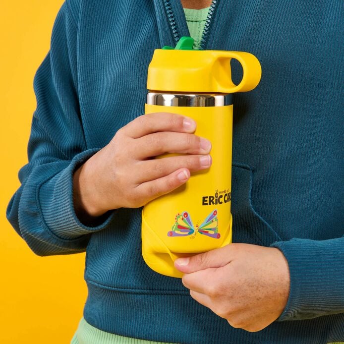 kids-12-oz-bottle-world-of-eric-carletm-p8 7-lifestyle.jpeg