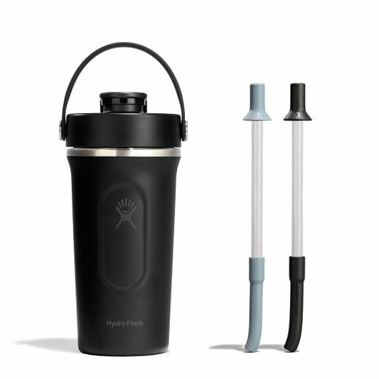 shaker-bottle-and-straw-bundle-d0 group_187_1__1.jpg