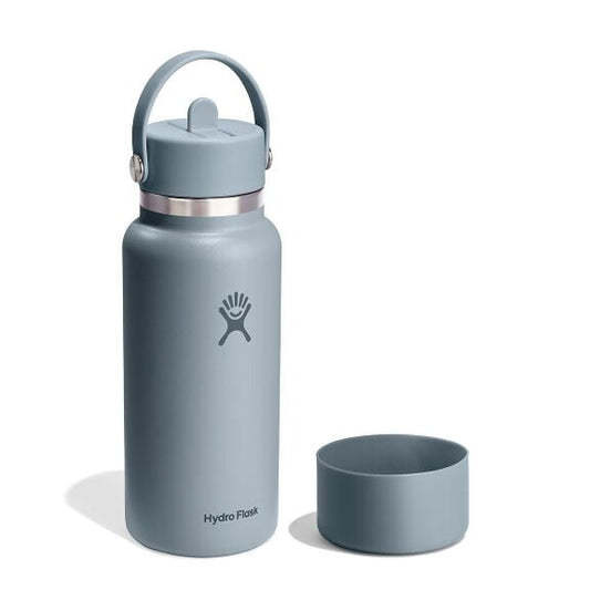 32-oz-straw-bottle-and-boot-bundle-c9 group_199_1.jpg