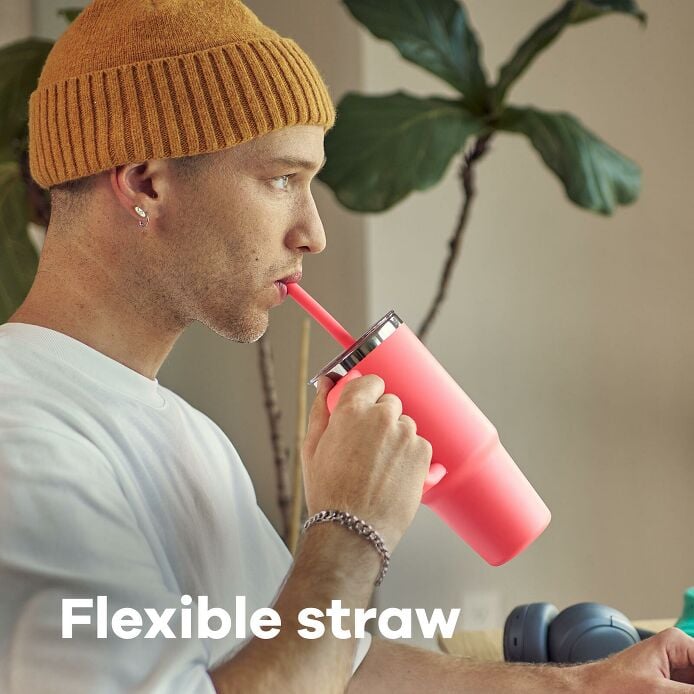 hydration-handledtm-bundle-m9 hf_s26_ttpscc_apdp_06.jpg