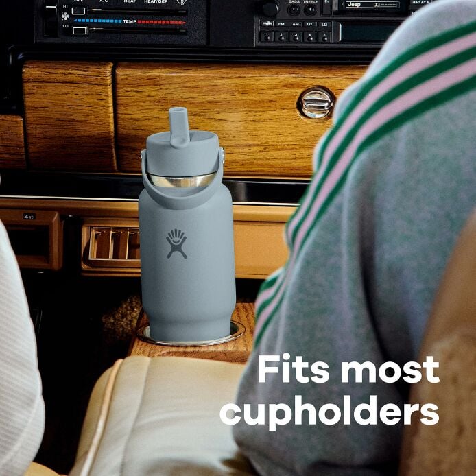 32-oz-travel-bottle-with-flex-straw-cap-d0 hf_s26_wtcfs_apdp_06_8.jpg