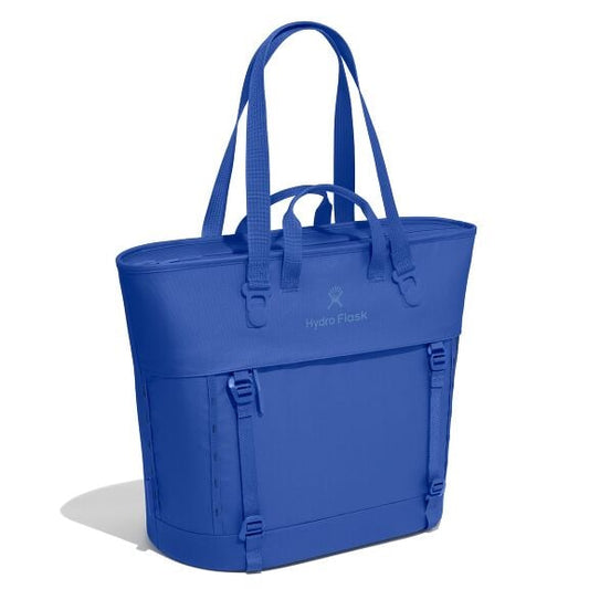 carryouttm-soft-cooler-tote-30-l-f9 maxiit382_carryout_tote_30l_capri_blue_angled_1.jpg