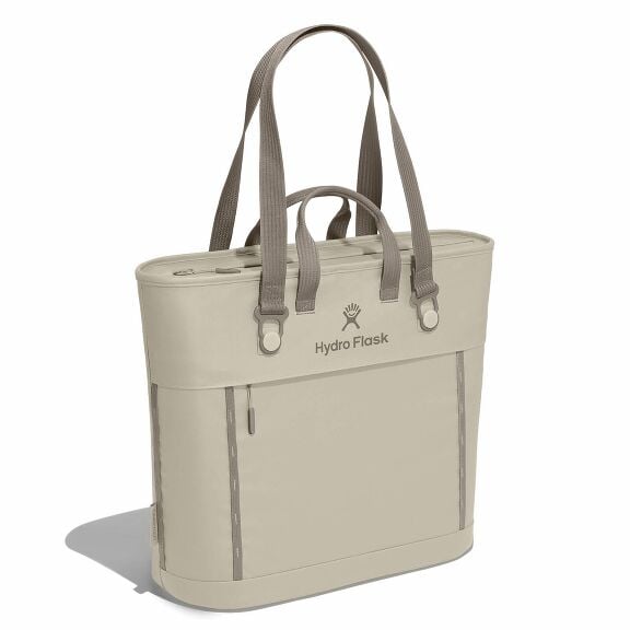 carryouttm-soft-cooler-tote-20-l-c4 midiit114-carryout-tote-20l-oat-angled.jpg
