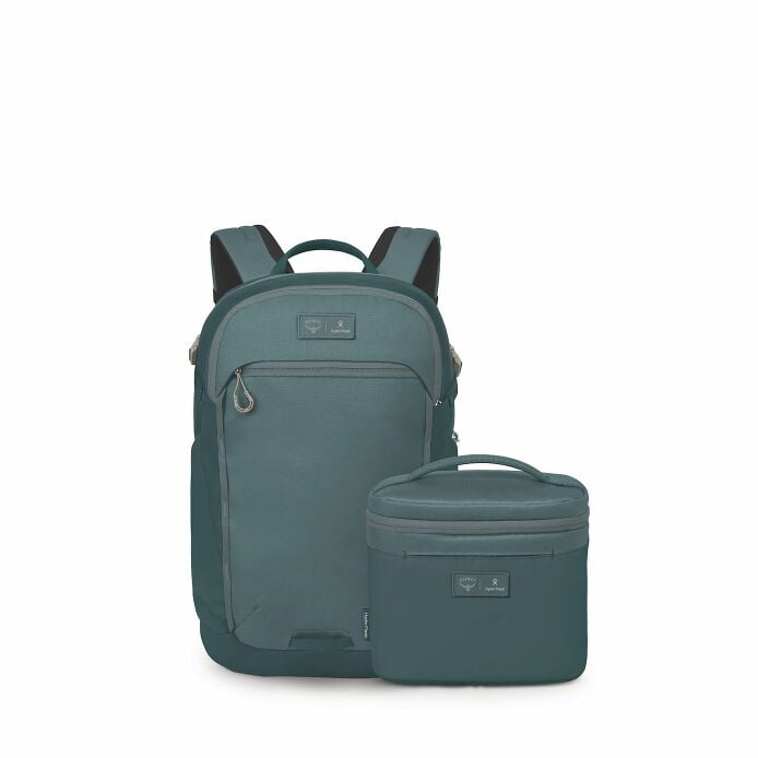 osprey-axis-x-hydro-flask-campus-essentials-bundle-n9 ospreyaxis_hydroflask5l_lunch_bag_f25_front_cascade_10007249.jpg