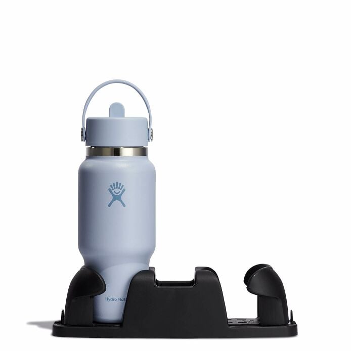 24-oz-travel-bottle-with-flex-straw-cap-y1 surf-travel-bottle-in-cuplholder_2_8_1.jpg