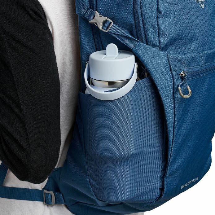 24-oz-travel-bottle-with-flex-straw-cap-y1 travelbottle-hb-backpack_1_8_1.jpg