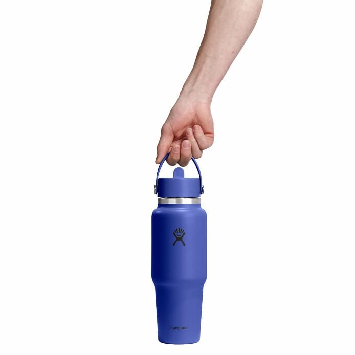 32-oz-travel-bottle-with-flex-straw-cap-d0 wt32cfs382_32oztravelbottleflexstraw_capriblue_hb.jpg
